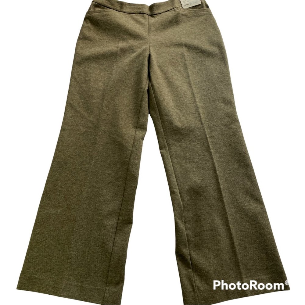 New York & Co Womens Medium Petite City Knit Pants Brown Flare Wide Leg Mid Rise